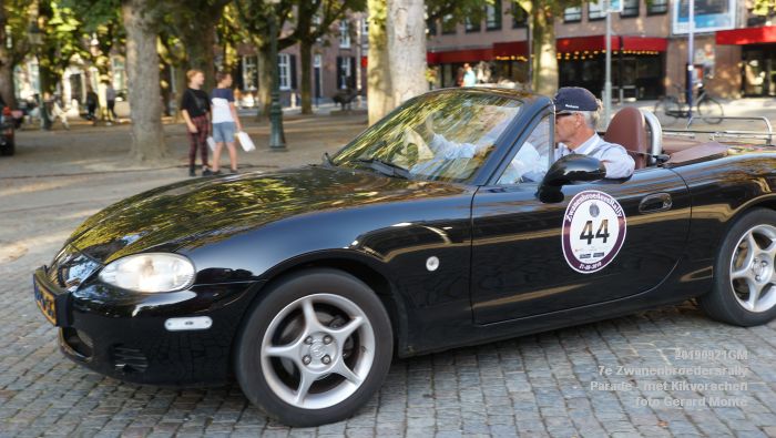 DSC08081- 7e Zwanenbroedersrally - Parade met Kikvorschen - 21sept2019 - foto GerardMontE web