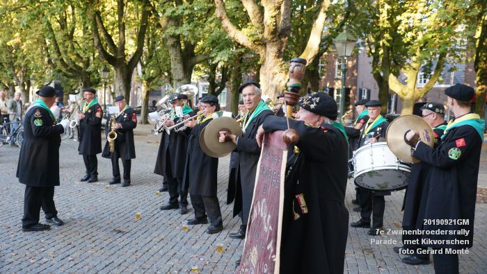DSC08143- 7e Zwanenbroedersrally - Parade met Kikvorschen - 21sept2019 - foto GerardMontE web
