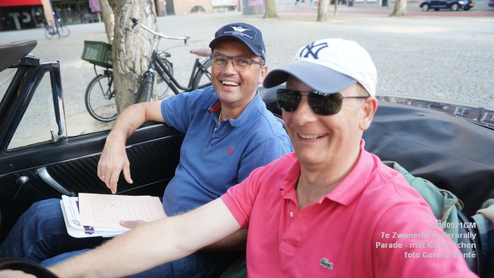 DSC08160- 7e Zwanenbroedersrally - Parade met Kikvorschen - 21sept2019 - foto GerardMontE web