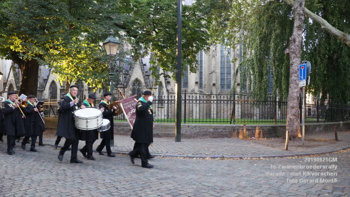 DSC08177- 7e Zwanenbroedersrally - Parade met Kikvorschen - 21sept2019 - foto GerardMontE web