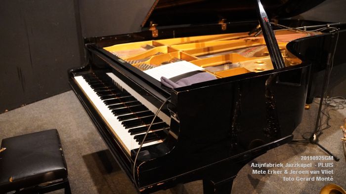 iDSC07096-  Azijnfabriek Jazzkapel - Mete Erker en Jeroen van Vliet - PLUIS - 25sept2019 - foto GerardMontE web