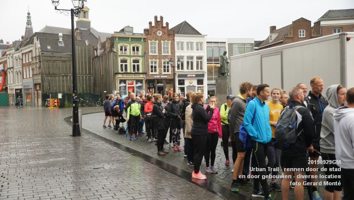 DSC08961- Urban Trail - rennen door de stad en door gebouwen - diverse locaties - 29sept2019 - foto GerardMontE web