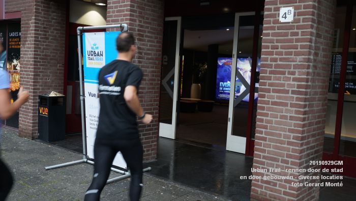 DSC08979- Urban Trail - rennen door de stad en door gebouwen - diverse locaties - 29sept2019 - foto GerardMontE web