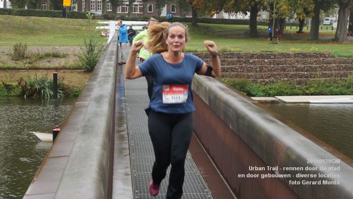 DSC09031- Urban Trail - rennen door de stad en door gebouwen - diverse locaties - 29sept2019 - foto GerardMontE web