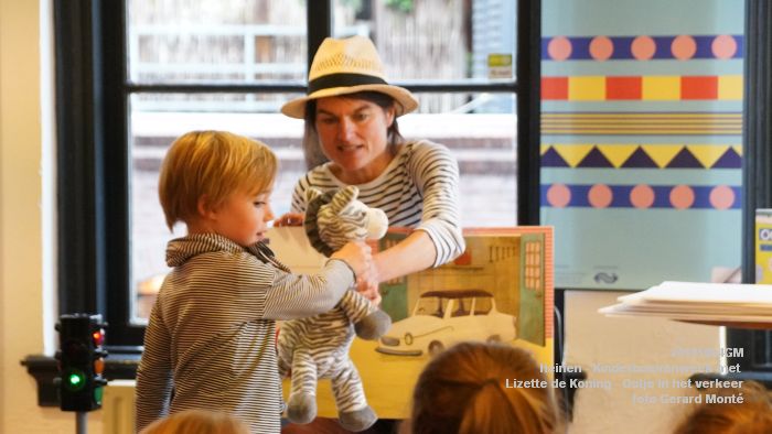 fDSC08453- Heinen Kinderboekenweek met Lizette de Koning over Ootje in het verkeer - 4okt2019 - foto GerardMontE web