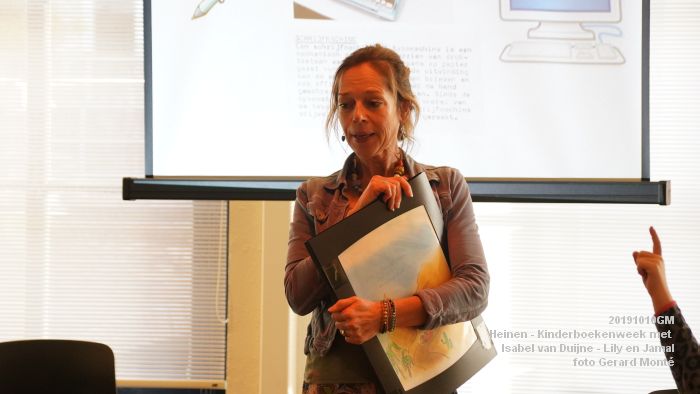 hDSC08969- Heinen Kinderboekenweek met Isabel van Duijne over Lily en Jamal gaan op reis - 10okt2019 - foto GerardMontE web