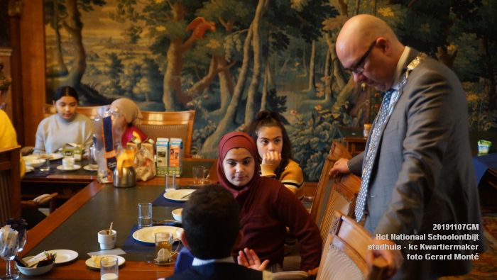 DSC03976- Het Nationaal Schoolontbijt - Burgemeestersontbijt met kc Kwartiermaker - 7nov2019 - foto GerardMontE web