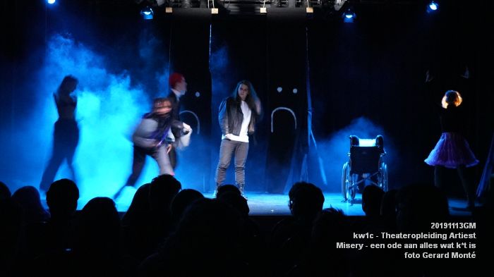 DSC02677- kw1c Theateropleiding - voorstelling Misery- - 13nov2019 - foto GerardMontE web DSC02677- kw1c Theateropleiding - voorstelling Misery- - 13nov2019 - foto GerardMontE web
