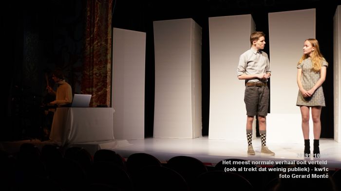 DSC04815- kw1c -Het meest normale verhaal ooit verteld - ook al trekt dat weinig publiek - 10dec2019 - foto GerardMontE web DSC04815- kw1c -Het meest normale verhaal ooit verteld - ook al trekt dat weinig publiek - 10dec2019 - foto GerardMontE web