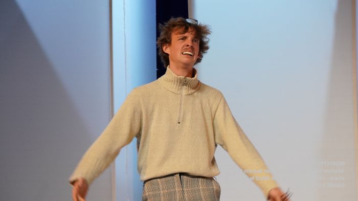 DSC04859- kw1c -Het meest normale verhaal ooit verteld - ook al trekt dat weinig publiek - 10dec2019 - foto GerardMontE web DSC04859- kw1c -Het meest normale verhaal ooit verteld - ook al trekt dat weinig publiek - 10dec2019 - foto GerardMontE web