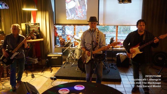 gDSC09180- Muziekcafe Lohengrin bluesmiddag met The Blackpage - 15dec2019 - foto GerardMontE web
