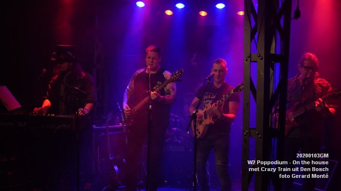 aDSC06703- Willem Twee Poppodium vrijdag - On the house - met Crazy Train uit Den Bosch - 3jan2020 - foto GerardMontE web aDSC06703- Willem Twee Poppodium vrijdag - On the house - met Crazy Train uit Den Bosch - 3jan2020 - foto GerardMontE web