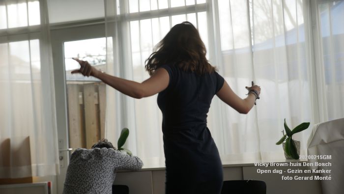 DSC09375- Vicky Brown-huis Den Bosch - Open dag - Gezin en Kanker - met studenten kw1c - 15feb2020 - foto GerardMontE web