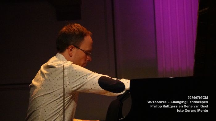 DSC09319- W2Toonzaal - Changing Landscapes -  Philipp Ruettgers en Oene van Geel - 2juli2020 - foto GerardMontE web