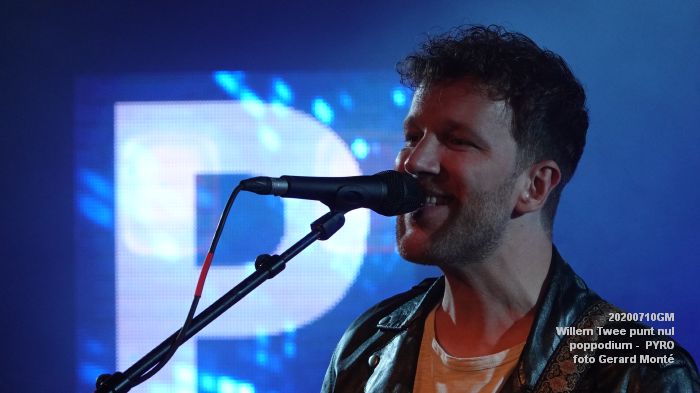 cDSC09530- Willem Twee punt nul - poppodium - PYRO - 10juli2020 - foto GerardMontE web cDSC09530- Willem Twee punt nul - poppodium - PYRO - 10juli2020 - foto GerardMontE web