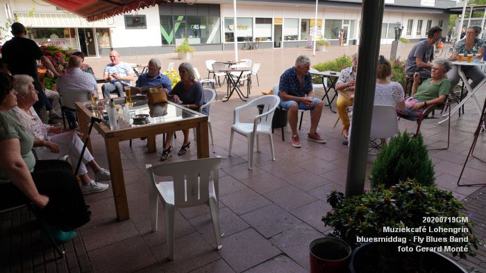 jDSC00313- Muziekcafe Lohengrin bluesmiddag met Fly Blues Band - 19juli2020 - foto GerardMontE web