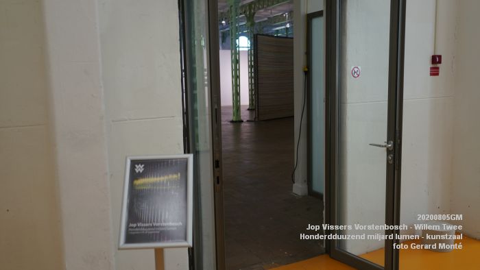 DSC02147- Willem Twee kunstzaal - Jop Vissers Vorstenbosch - Honderdduuzend miljard lumen - 5aug2020 - foto GerardMontE web DSC02147- Willem Twee kunstzaal - Jop Vissers Vorstenbosch - Honderdduuzend miljard lumen - 5aug2020 - foto GerardMontE web