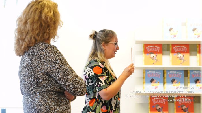 DSC09470- Heinen - Levina Teunenbroek en Charlotte Bruijn - De ridder zonder billen - 8okt2021 -  foto GerardMontE web