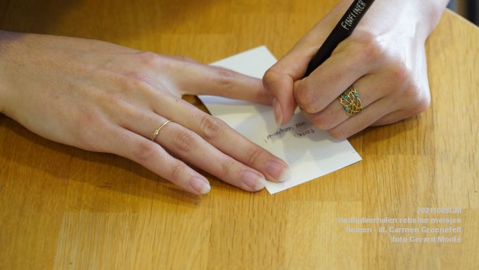 DSC09885- Heinen - Bedtijdverhalen voor rebelse meisjes - ill Carmen Groenefelt - 9okt2021 -  foto GerardMontE web