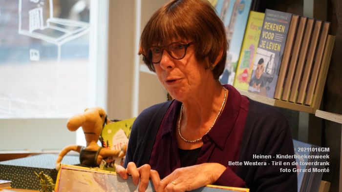 DSC01670- Heinen Kinderboekenweek - Bette Westera - Tiril en de toverdrank - 16okt2021 -  foto GerardMontE web