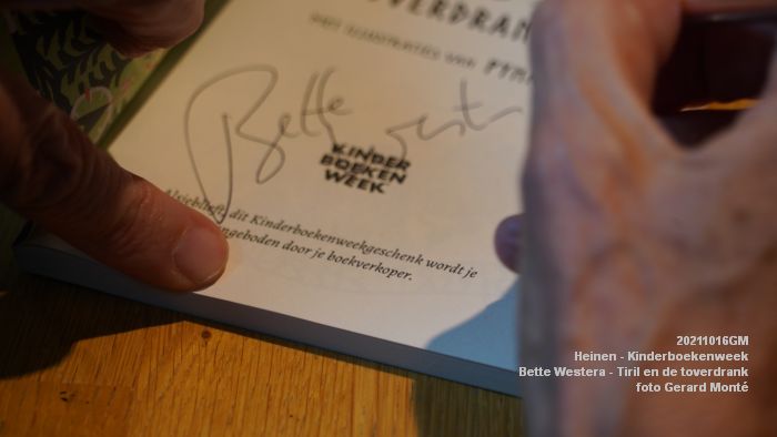 DSC01706- Heinen Kinderboekenweek - Bette Westera - Tiril en de toverdrank - 16okt2021 -  foto GerardMontE web