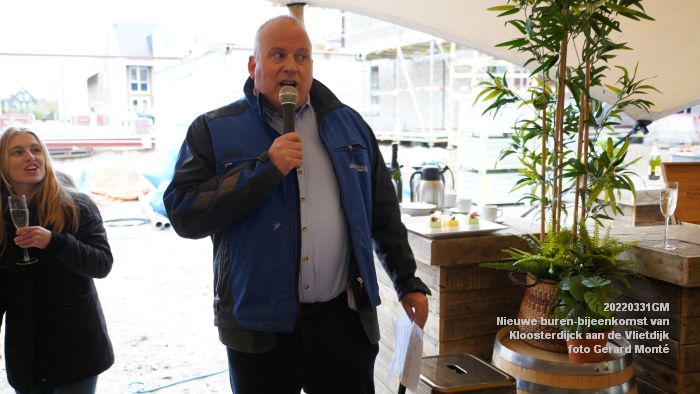 DSC02942- Nieuwe buren-bijeenkomst van nieuwbouwplan Kloosterdijck -4e Klooster- aan de Vlietdijk - 31mrt2022 - foto GerardMontE web DSC02942- Nieuwe buren-bijeenkomst van nieuwbouwplan Kloosterdijck -4e Klooster- aan de Vlietdijk - 31mrt2022 - foto GerardMontE web