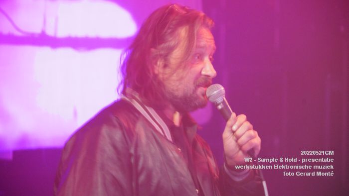 DSC00142- W2-poppodium-Sample-Hold - 21mei2022 - foto GerardMontE web DSC00142- W2-poppodium-Sample-Hold - 21mei2022 - foto GerardMontE web