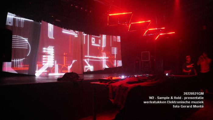 DSC00180- W2-poppodium-Sample-Hold - 21mei2022 - foto GerardMontE web DSC00180- W2-poppodium-Sample-Hold - 21mei2022 - foto GerardMontE web