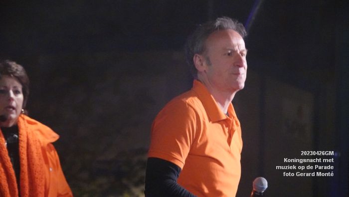 DSC04447- Koningsnacht met muziek op de Parade - 26apr2023  - foto Gerard MontE web