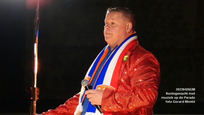DSC04460- Koningsnacht met muziek op de Parade - 26apr2023  - foto Gerard MontE web