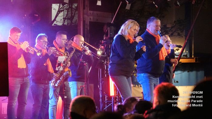 DSC04498- Koningsnacht met muziek op de Parade - 26apr2023  - foto Gerard MontE web