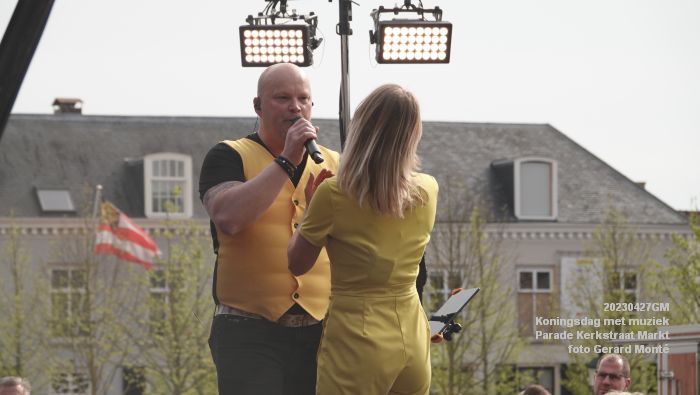 eDSC04551- Koningsdag met muziek op de Parade Kerkstraat Markt - 27apr2023  - foto Gerard MontE web