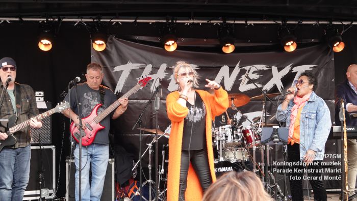 eDSC04559- Koningsdag met muziek op de Parade Kerkstraat Markt - 27apr2023  - foto Gerard MontE web