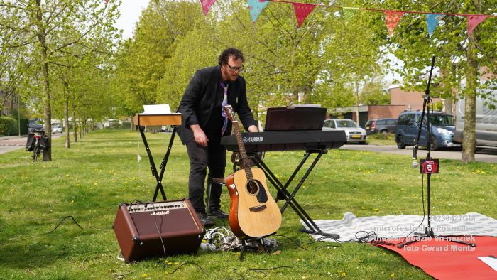 DSC03302- microfestival in Rosmalen - met theater - poezie en muziek - 27apr2023  - foto Gerard MontE web