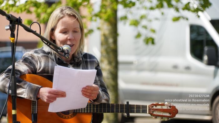 DSC03382- microfestival in Rosmalen - met theater - poezie en muziek - 27apr2023  - foto Gerard MontE web
