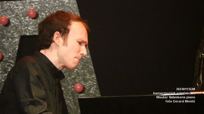 DSC04260- kamermuziek azijnfabriek -  Wouter Valvekens piano - 13jan2024 - foto GerardMontE web