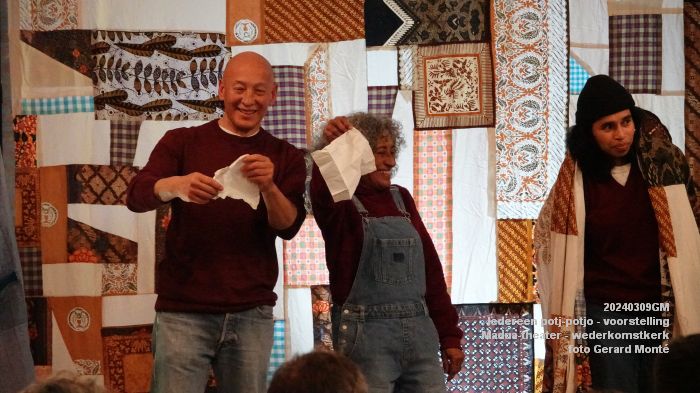 DSC09443- Iedereen potj-potjo - Madua-theater wederkomstkerk - 9mrt2024 - foto GerardMontE web