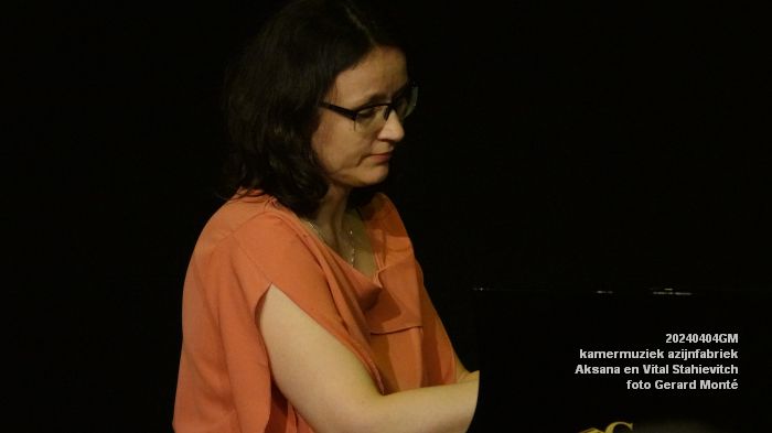 DSC02171-  kamermuziek azijnfabriek - piano-duo Aksana en Vital Stahievitch - 4apr2024 - foto Gerard MontE web