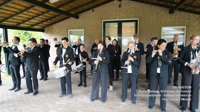DSC09513- Koningsdag - Orthense Harmonie - Nico Schuurmanshuis - fietsen versieren - 27apr2024 - foto Gerard MontE web DSC09513- Koningsdag - Orthense Harmonie - Nico Schuurmanshuis - fietsen versieren - 27apr2024 - foto Gerard MontE web