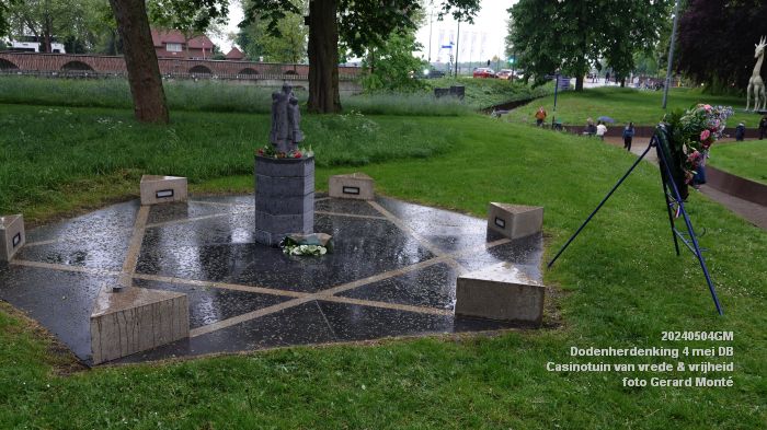 FDSC06028- Dodenherdenking - Casinotuin van vrede en vrijheid - 4mei2024 - foto Gerard MontE web FDSC06028- Dodenherdenking - Casinotuin van vrede en vrijheid - 4mei2024 - foto Gerard MontE web