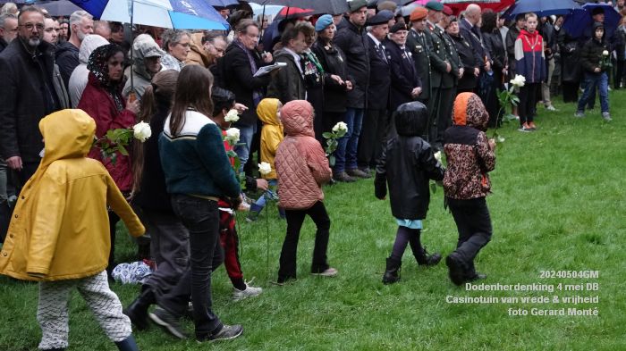 FDSC06056- Dodenherdenking - Casinotuin van vrede en vrijheid - 4mei2024 - foto Gerard MontE web FDSC06056- Dodenherdenking - Casinotuin van vrede en vrijheid - 4mei2024 - foto Gerard MontE web