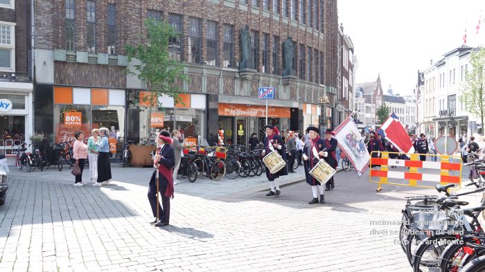 DSC07628- meimaand - mariamaand - gildes in de stad - 18mei2024 - foto Gerard MontE web