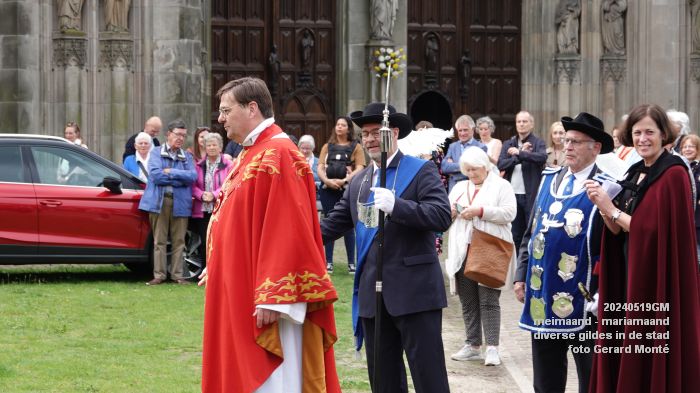 DSC07828- meimaand - mariamaand - gildes in de stad - 19mei2024 - foto Gerard MontE web