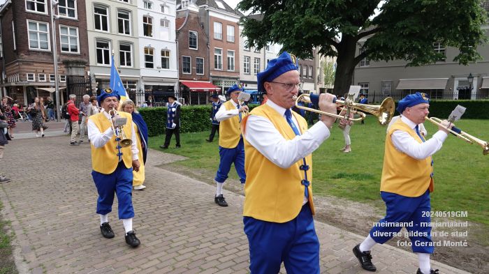 DSC07841- meimaand - mariamaand - gildes in de stad - 19mei2024 - foto Gerard MontE web