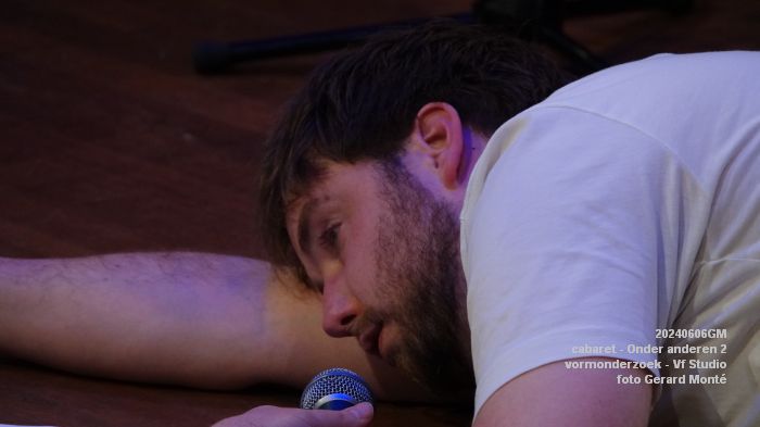 eDSC09495- cabaret Onder anderen - vormonderzoek Vf Studio v - 6juni2024 - foto Gerard MontE web