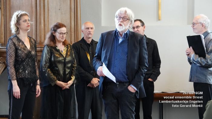 DSC01331- koor Driest in kerkje Engelen - 16juni2024 - foto Gerard MontE web