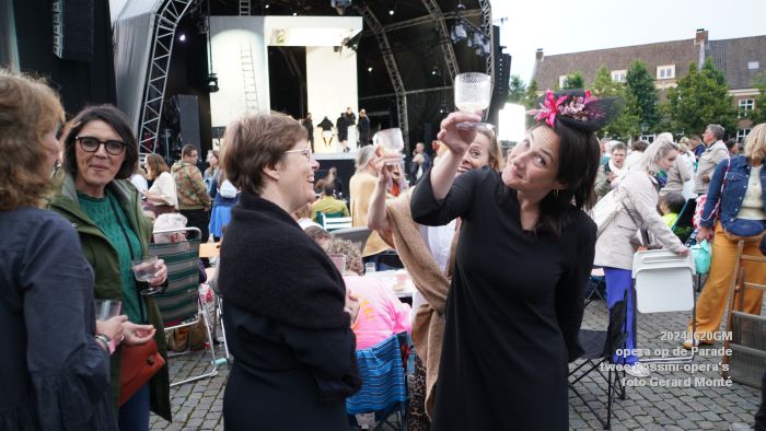 DSC02525- Opera op de Parade in Den Bosch - parade - 20juni2024 - foto GerardMontE web DSC02525- Opera op de Parade in Den Bosch - parade - 20juni2024 - foto GerardMontE web