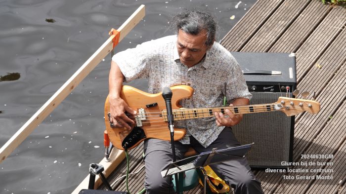 DSC04111- Gluren bij de buren - diverse locaties centrum -  30juni2024 - foto GerardMontE web