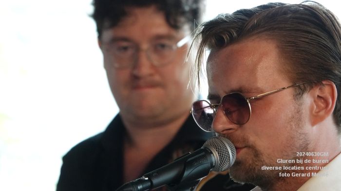 DSC04287- Gluren bij de buren - diverse locaties centrum -  30juni2024 - foto GerardMontE web