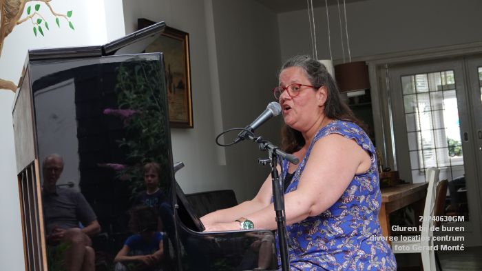 DSC04325- Gluren bij de buren - diverse locaties centrum -  30juni2024 - foto GerardMontE web